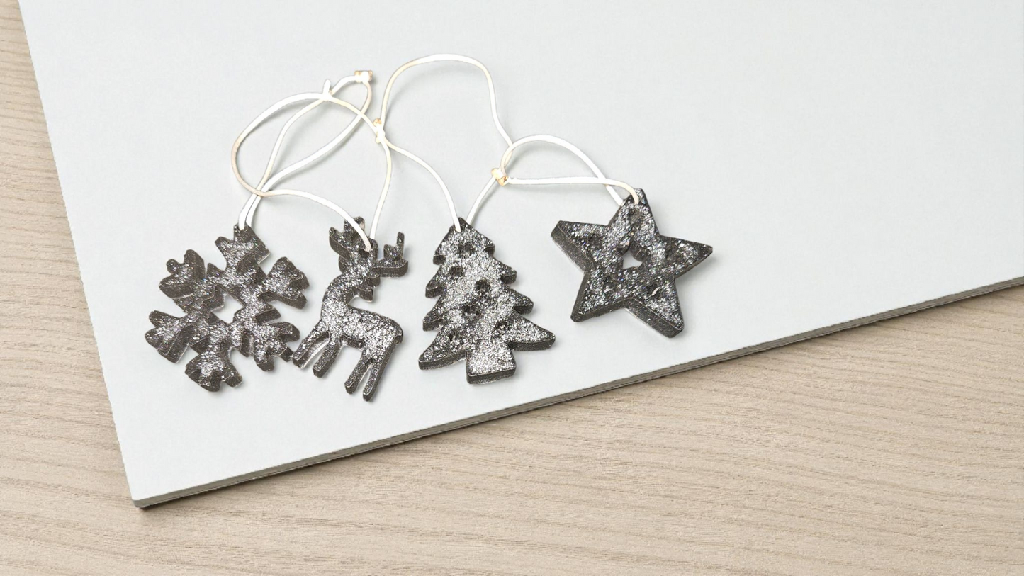 4 peice Christmas Ornaments
