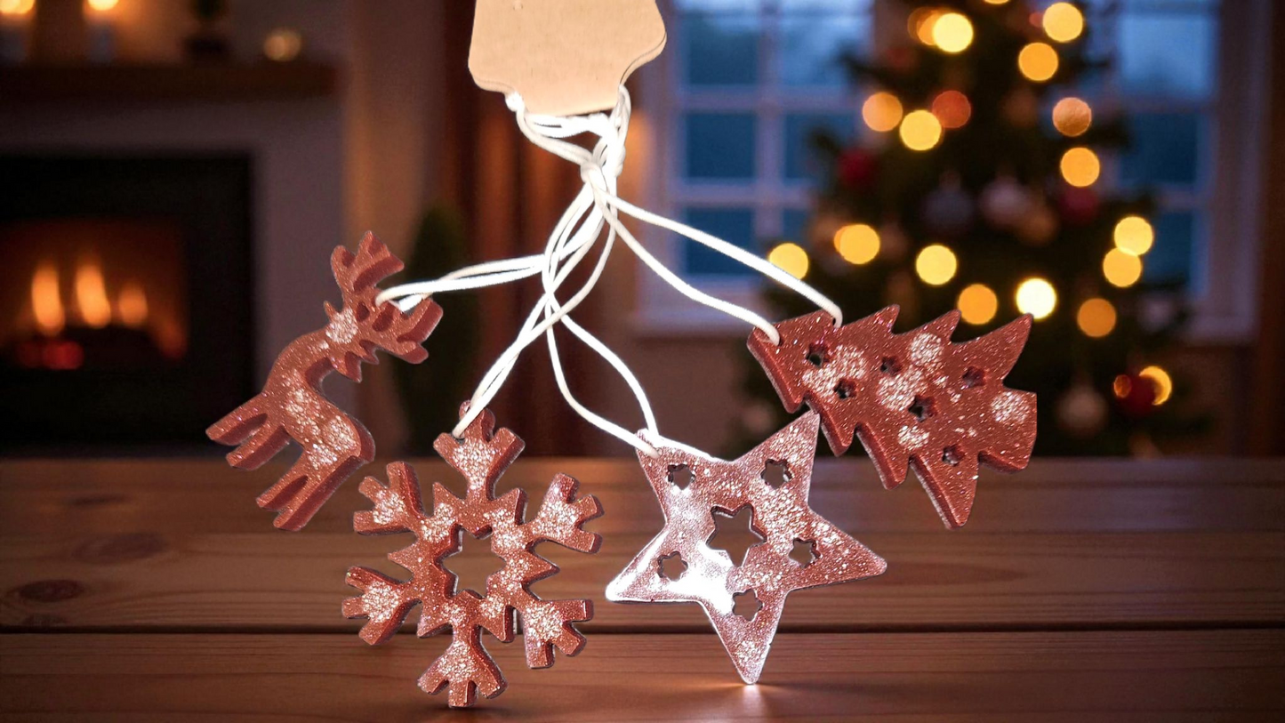 4 peice Christmas Ornaments